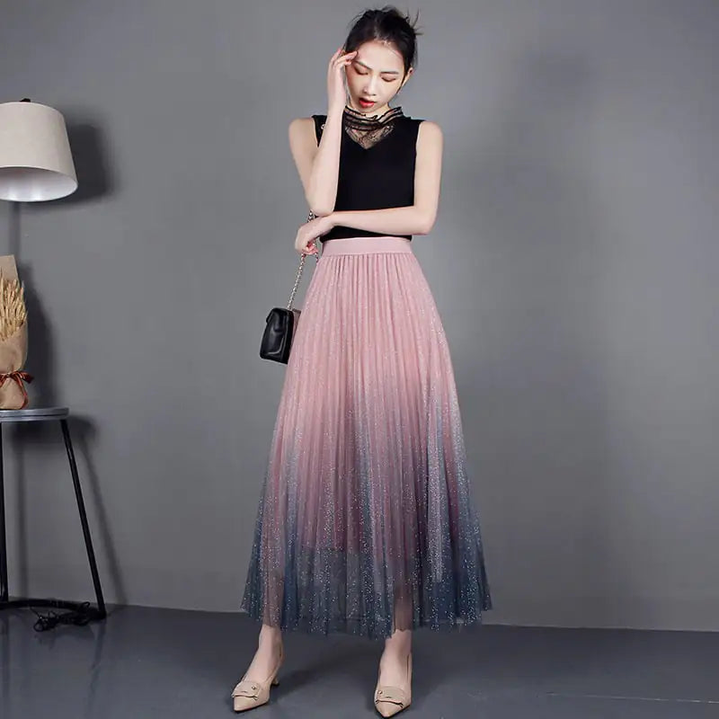 High-Waisted Pleated Skirt with Gradient Mesh Design