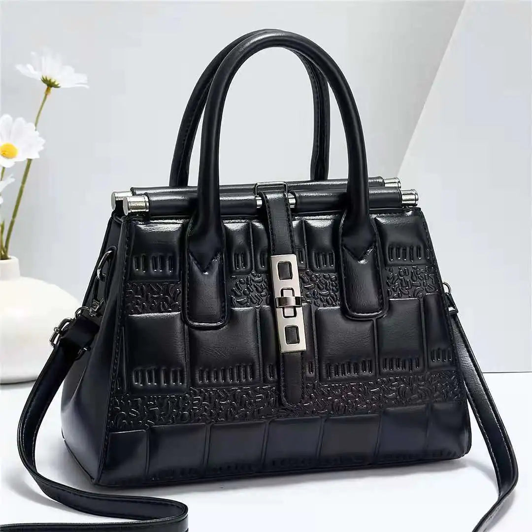 Trendy Handbags and Shoulder Bags for Ladies
