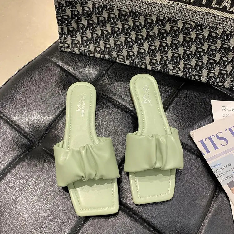 Women's Pleated Patent Leather One-Line Flat Sandals