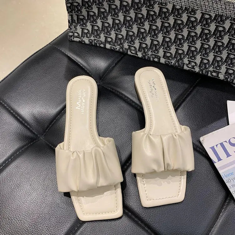 Women's Pleated Patent Leather One-Line Flat Sandals