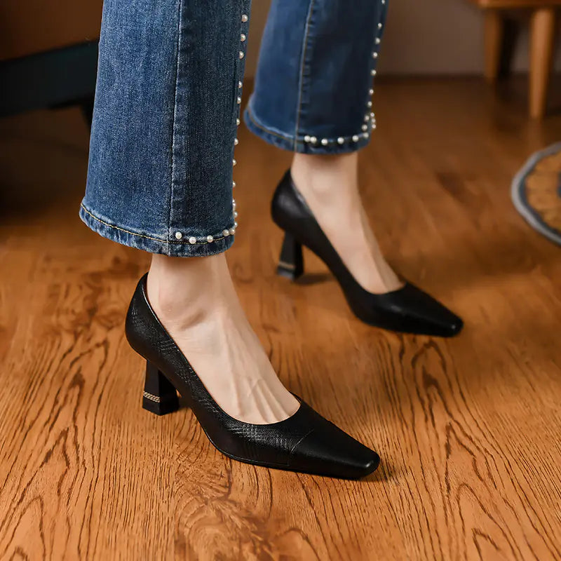 2022 Retro Leather Chunky Heels for Women