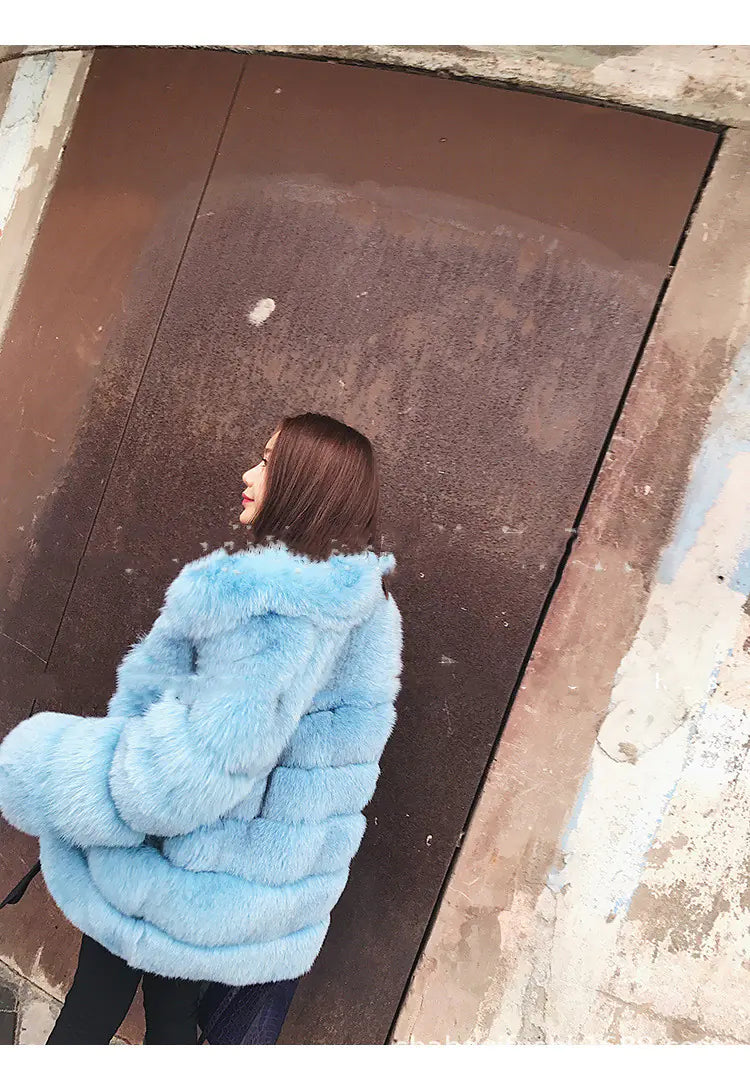 New Haining Mid-Length Winter Fur Coat for Women