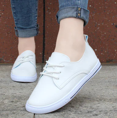 Breathable Flat Shoes - Kids' White Leather Sneakers