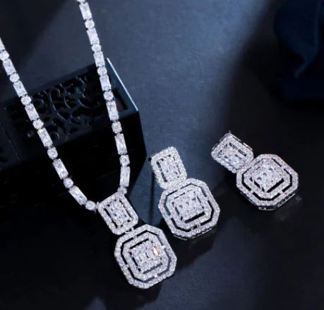 Geometric Jewelry Set with Earrings and Necklace (One Set)