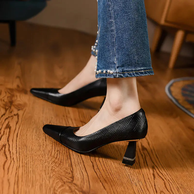 2022 Retro Leather Chunky Heels for Women