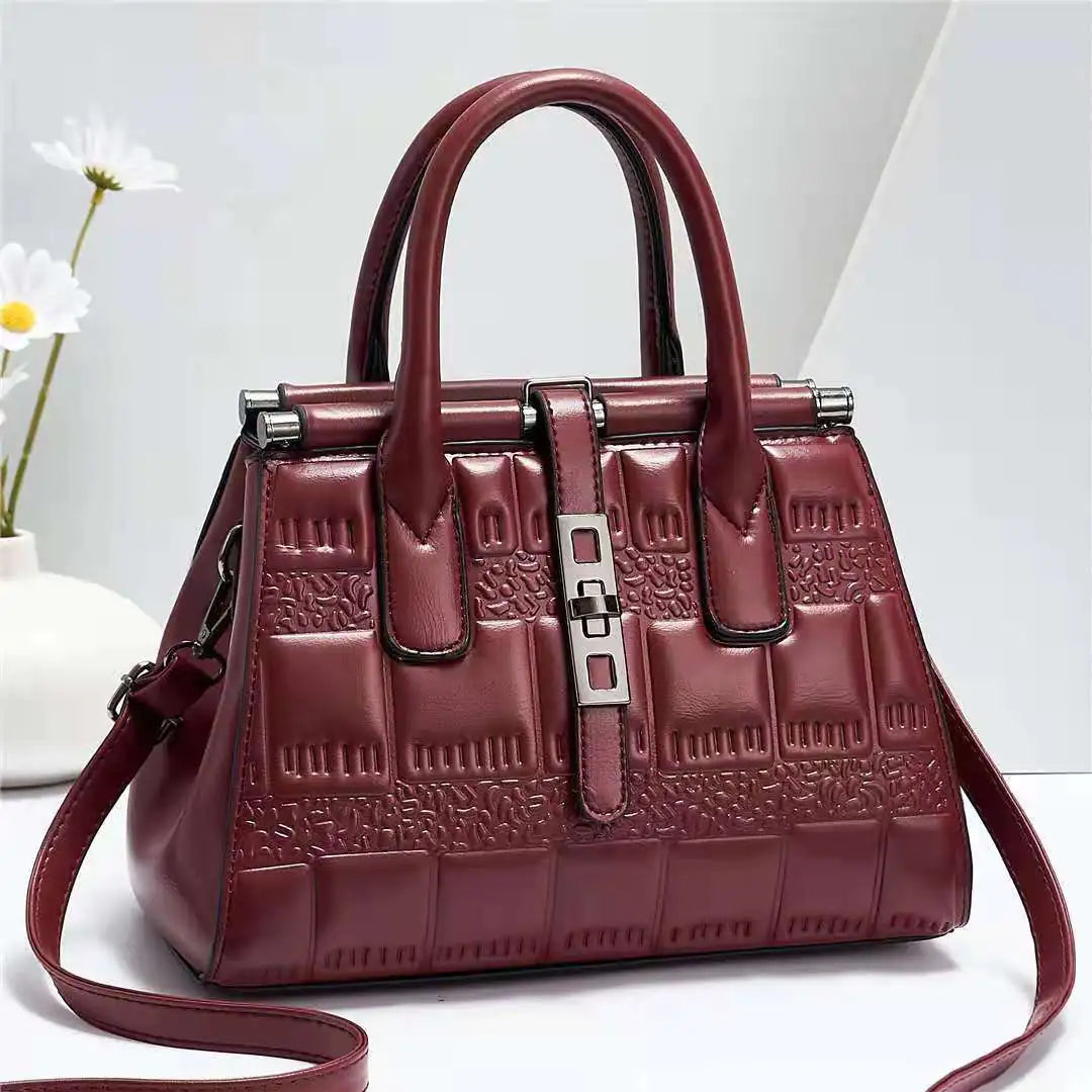 Trendy Handbags and Shoulder Bags for Ladies