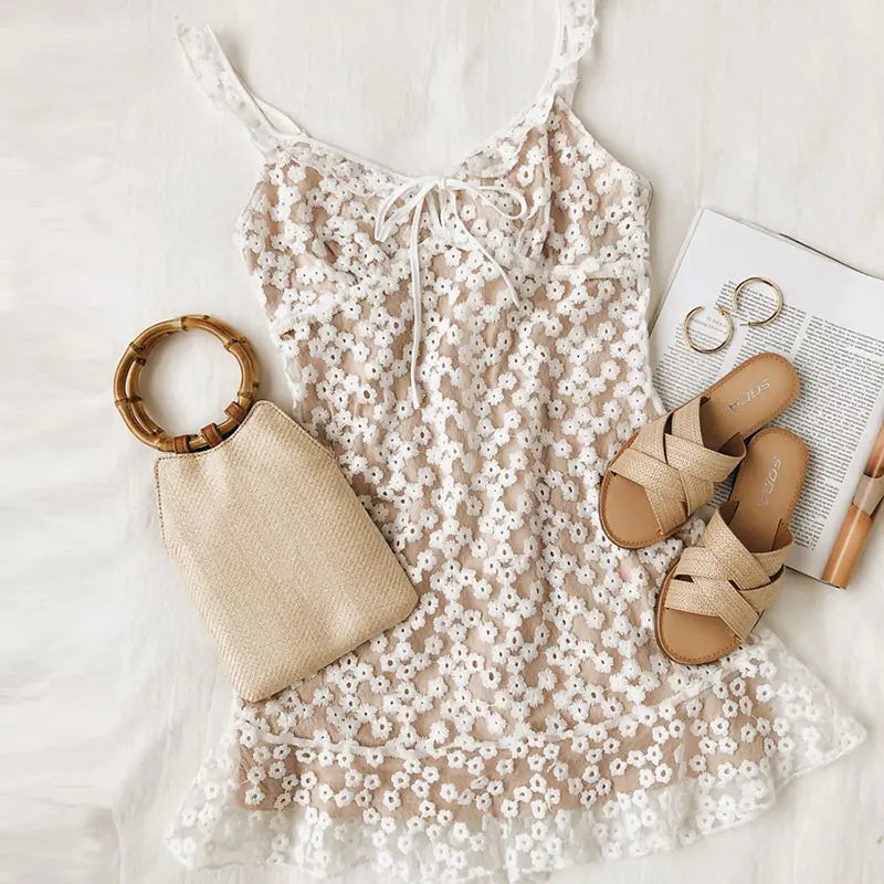 Lace Floral Bodycon Dress with Boat Neck Design