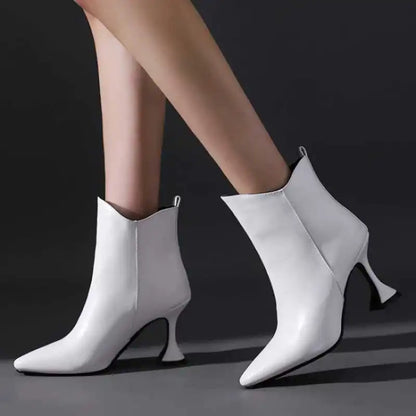 Soft Leather Women's Shoes in New Fashion Style